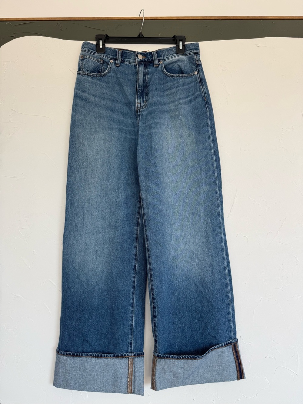 Madewell Wide-Leg Cuffed Jeans in Medium Blue
